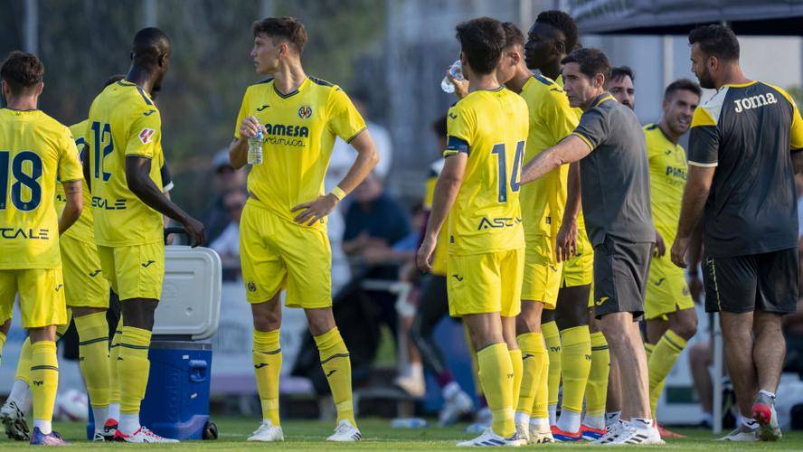 欧冠生死局:比利亚雷亚尔主场硬撼曼城,西甲韧性VS英超霸权谁主沉浮?